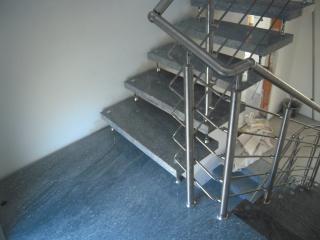 freitragende Podesttreppe freitragende Podesttreppe