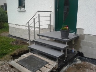Bolzentreppe Granit Bolzentreppe G654